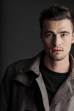 多屏无缝体验，随时参与互动